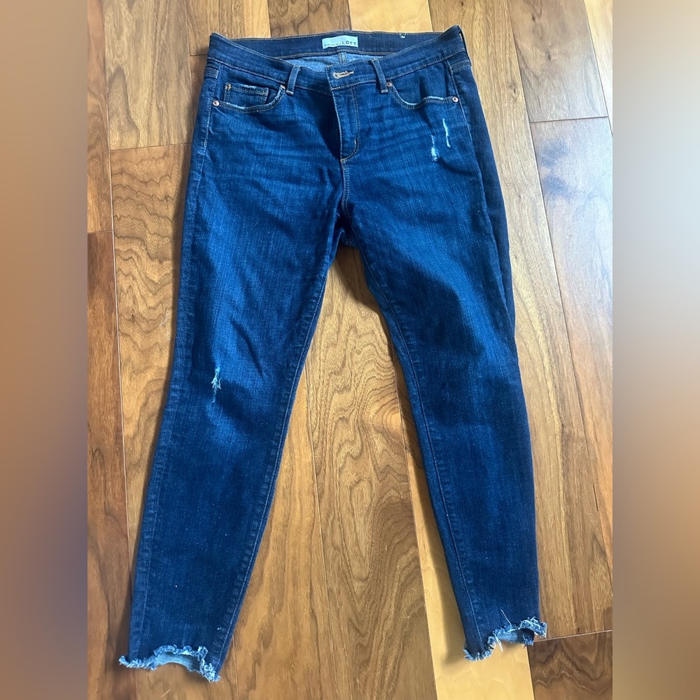 Blue Skinny Jeans with Distressed Details